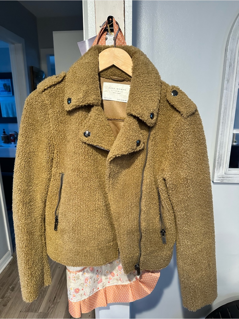 🍁Zara Teddy Biker Jacket in Camel Brown